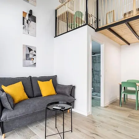 Marie Curie Flats, Lovely Duplex 2