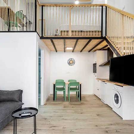 Apartamento Marie Curie Flats, Lovely Duplex 2